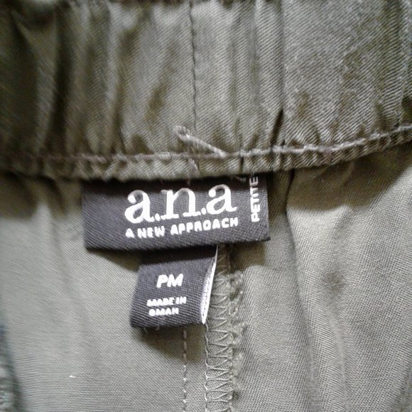 a.n.a  Adjustable Women Pants  Size  P/M - Picture 4 of 6